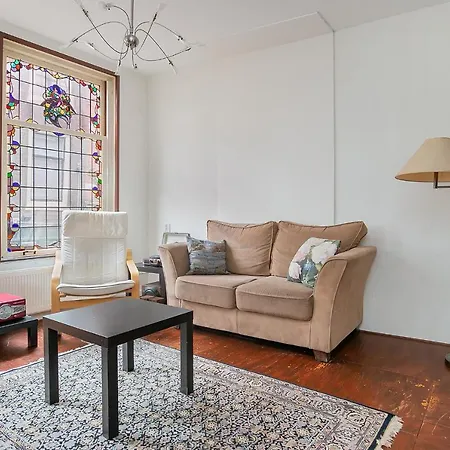 Voorstraat-straatzicht Boven * Dordrecht