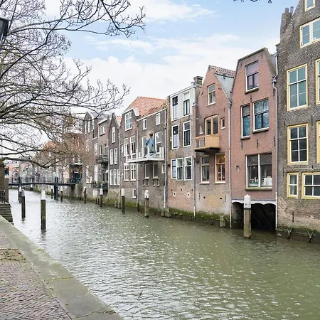 Voorstraat-straatzicht Boven *