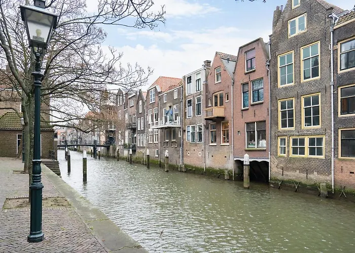 Voorstraat-straatzicht Boven *