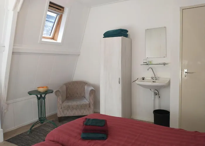 Bed and breakfast Voorstraat-straatzicht Boven *